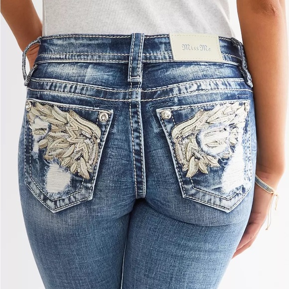 Miss Me Distressed Low Rise Boot Stretch Slim Fit Jeans w/Embellishments 29/30 - Picture 2 of 16